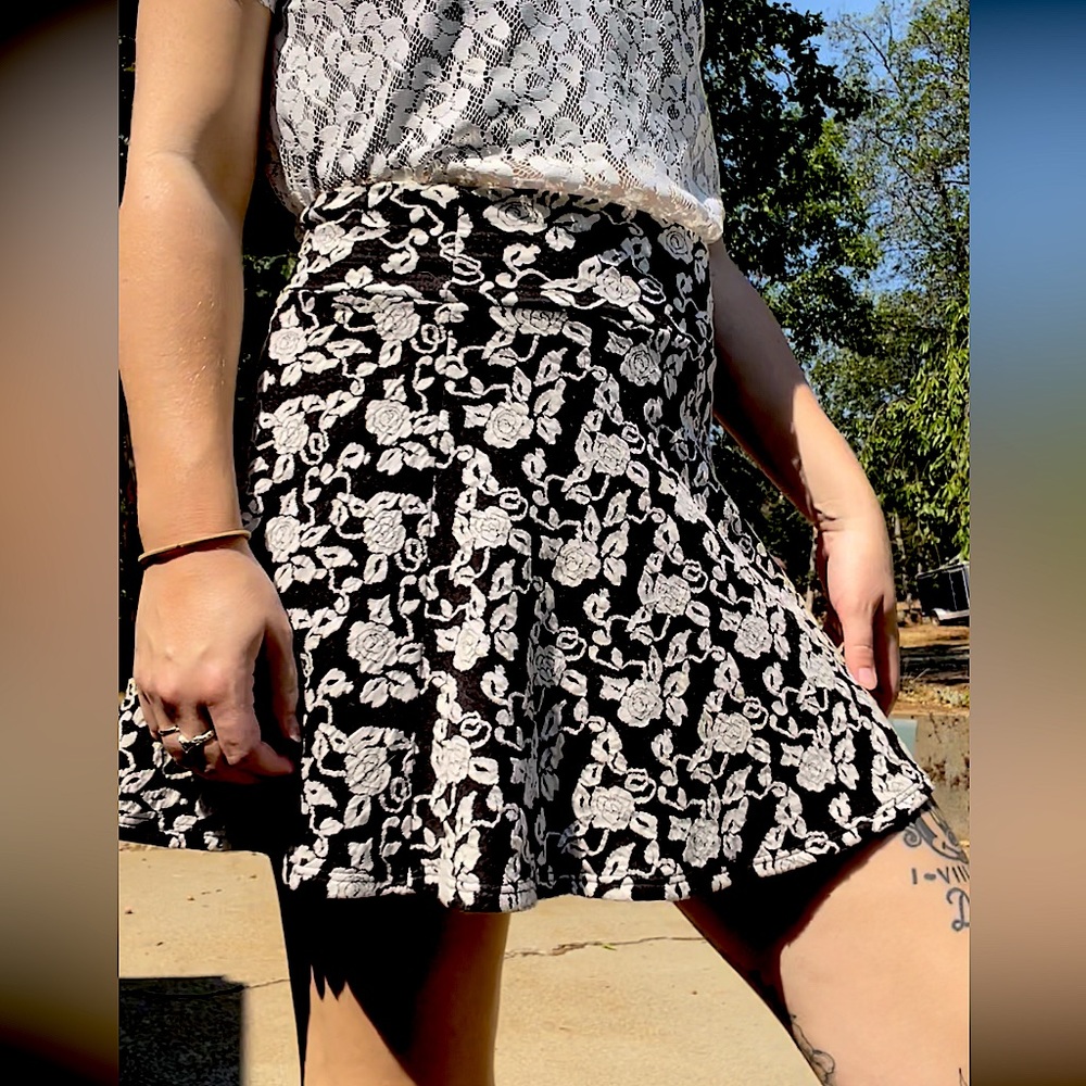 LA Hearts mini skirt